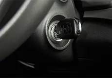 車の鍵が回らない